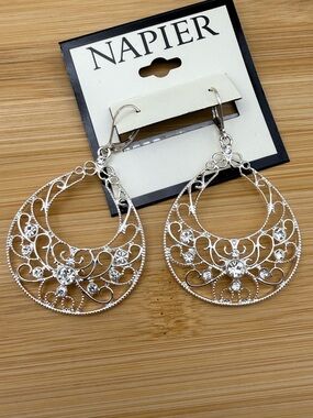 NWT Napier Silver Tone Filigree Teardrop Leverback Earrings